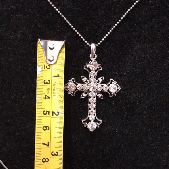Cross Pendant - Picture 4 of 6